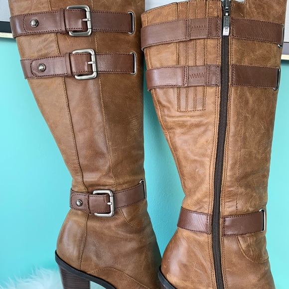 Guess by Marciano boots - Picture 4 of 8